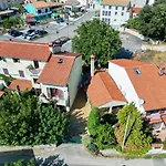 Dom wakacyjny Stone House