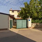 Stone House Dom wakacyjny