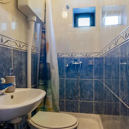 Stone House Semesterbostad