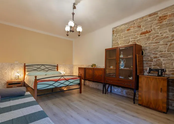 Stone House Holiday home